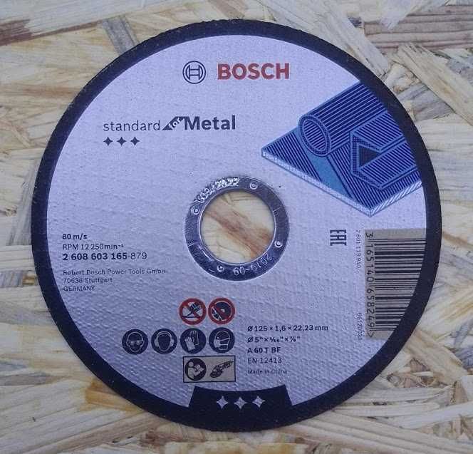 Řezný plochý kotouč Bosch 230 / 3 mm na ocel